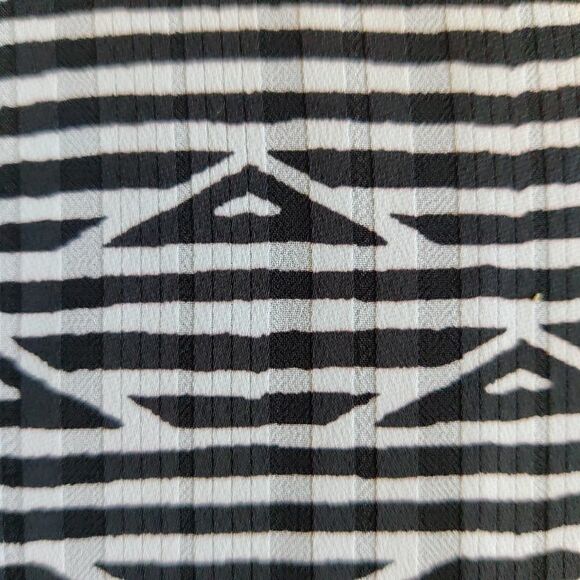 WHBM shadow stripes off shoulder bell sleeve top - Picture 4 of 14